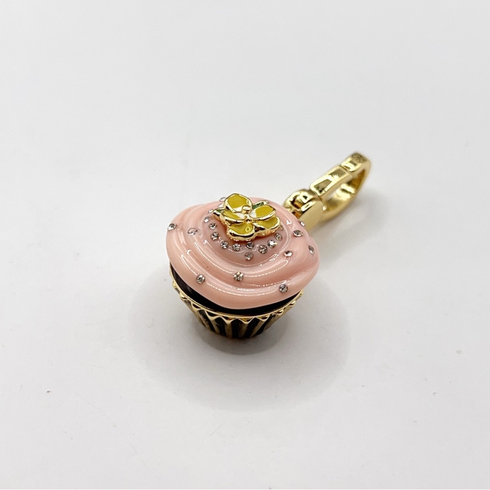 Juicy Couture pink cupcake charm